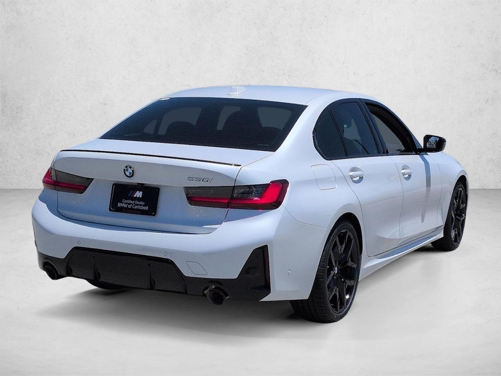 New 2026 BMW 330i Sedan
