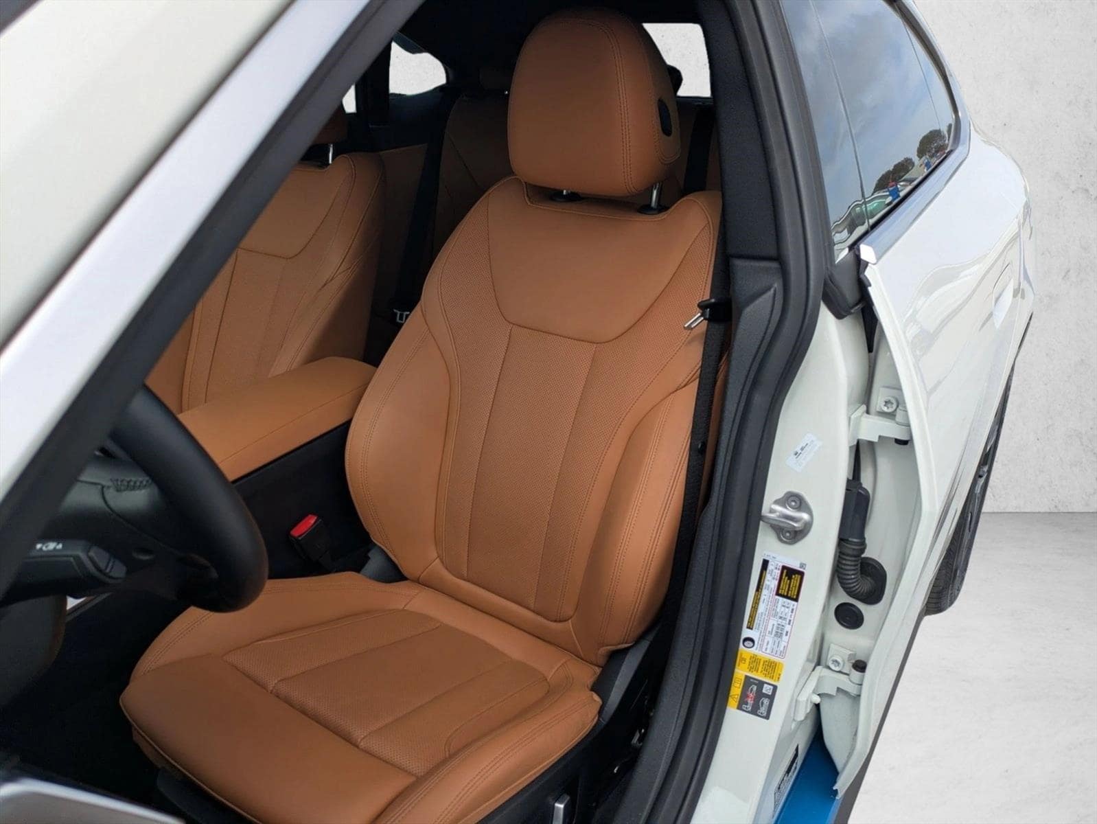 2024 BMW i4 16