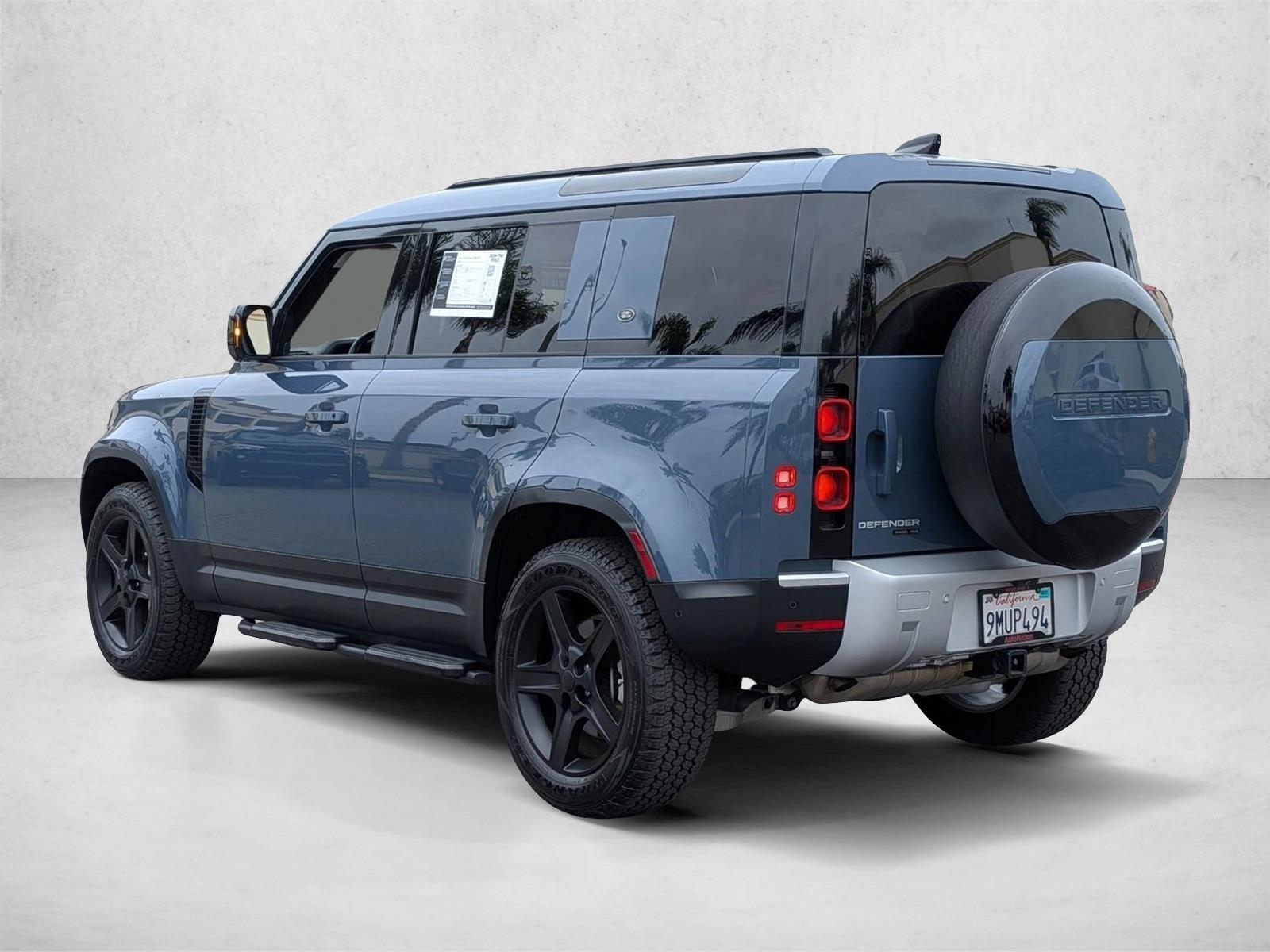 2020 Land Rover Defender 110 photo 3