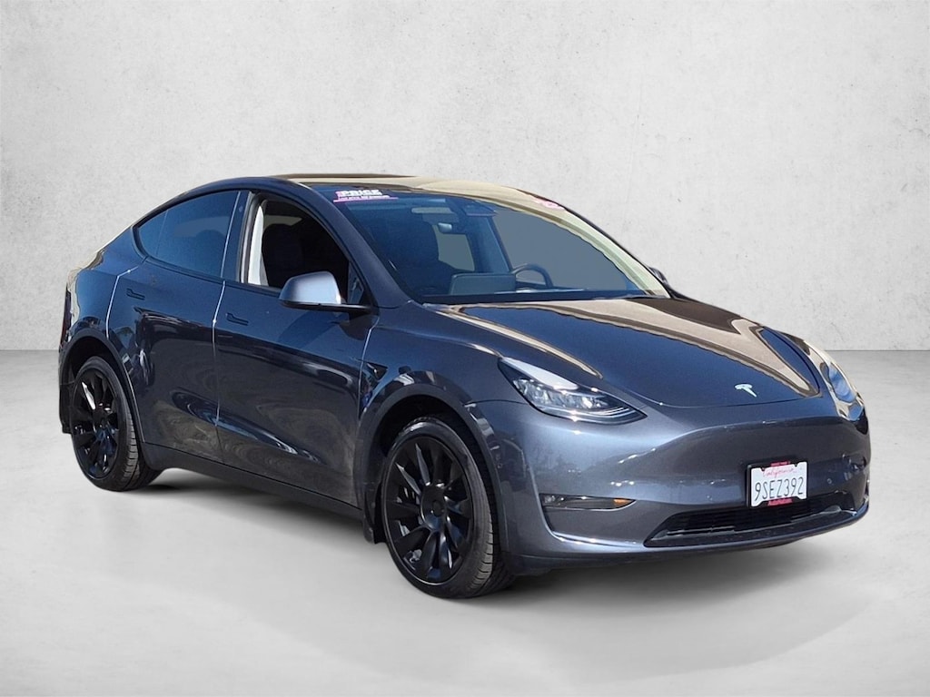 Used 2022 Tesla Model Y Long Range SUV