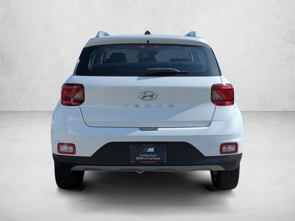 Used 2025 Hyundai Venue SEL SUV