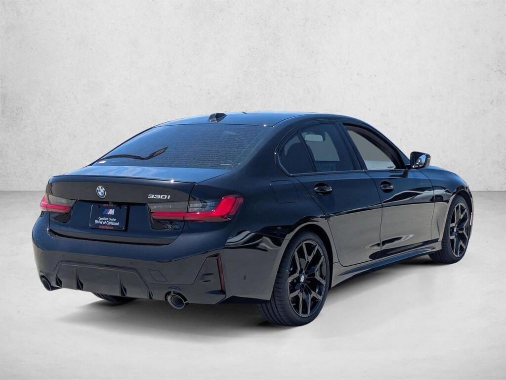 New 2026 BMW 330i Sedan