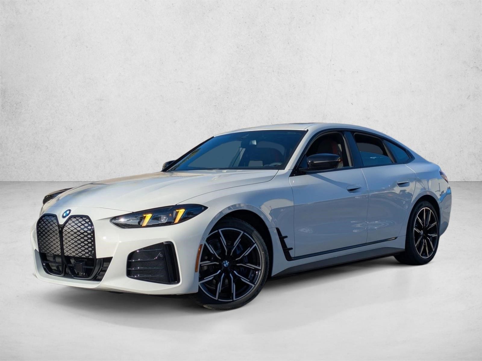 2026 BMW i4 40's photo