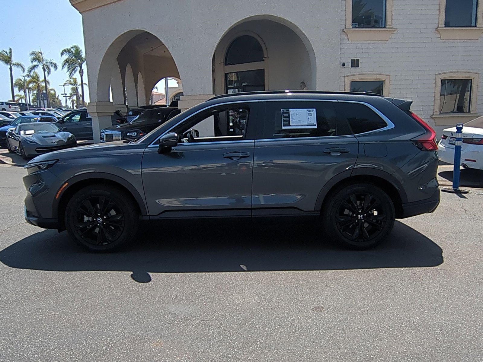 2024 Honda CR-V Hybrid Sport Touring photo 2