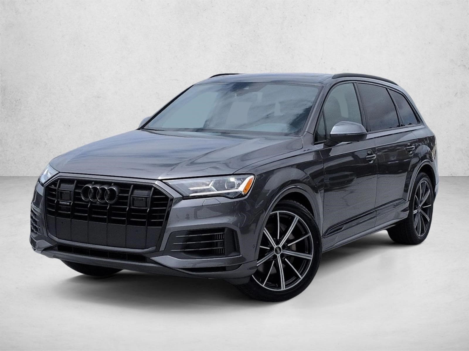 2021 Audi Q7 55 Premium Plus quattro Tiptronic's photo
