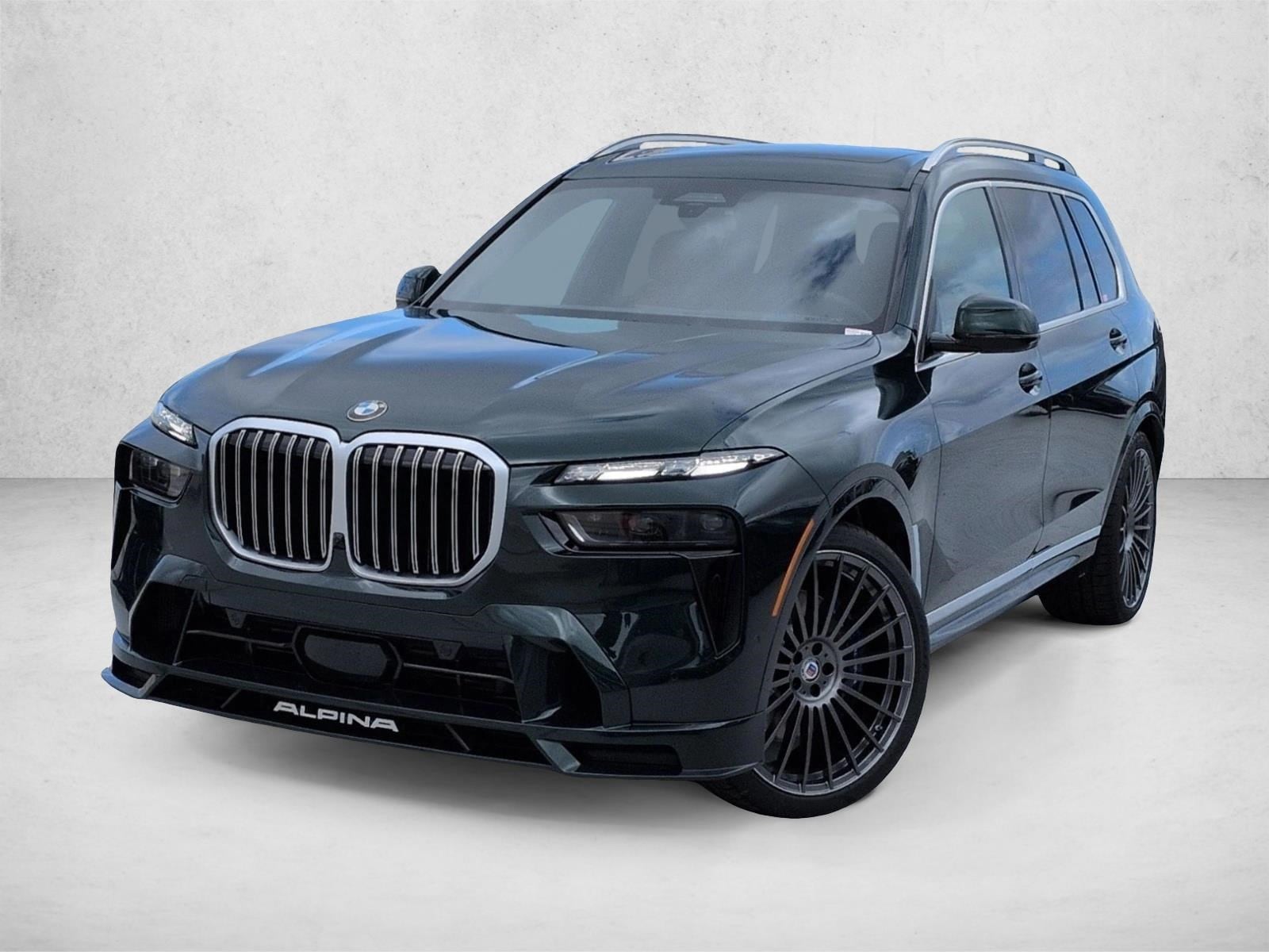 2026 BMW X7 ALPINA XB7's photo