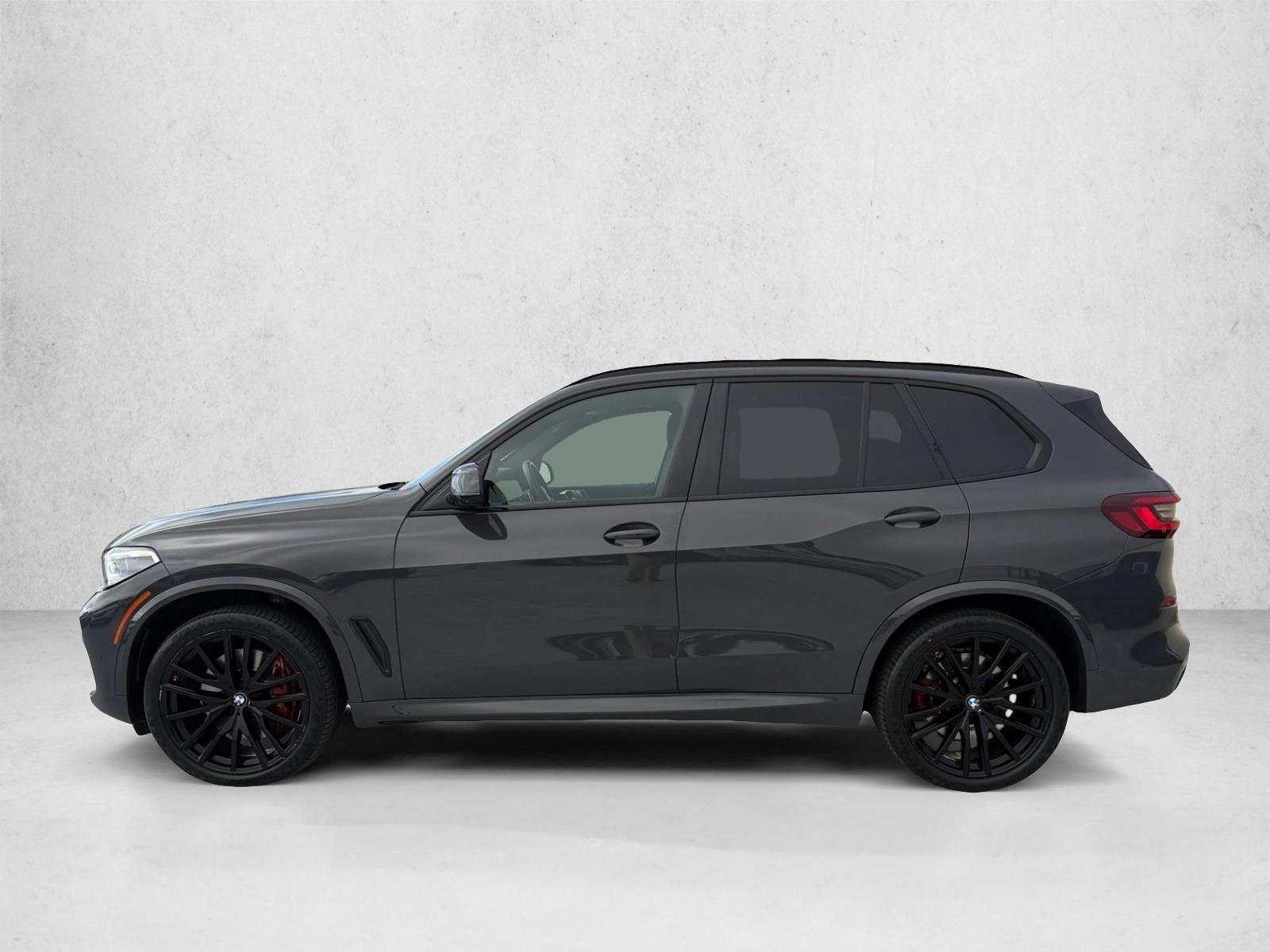 2023 Bmw X5 M50i photo 2