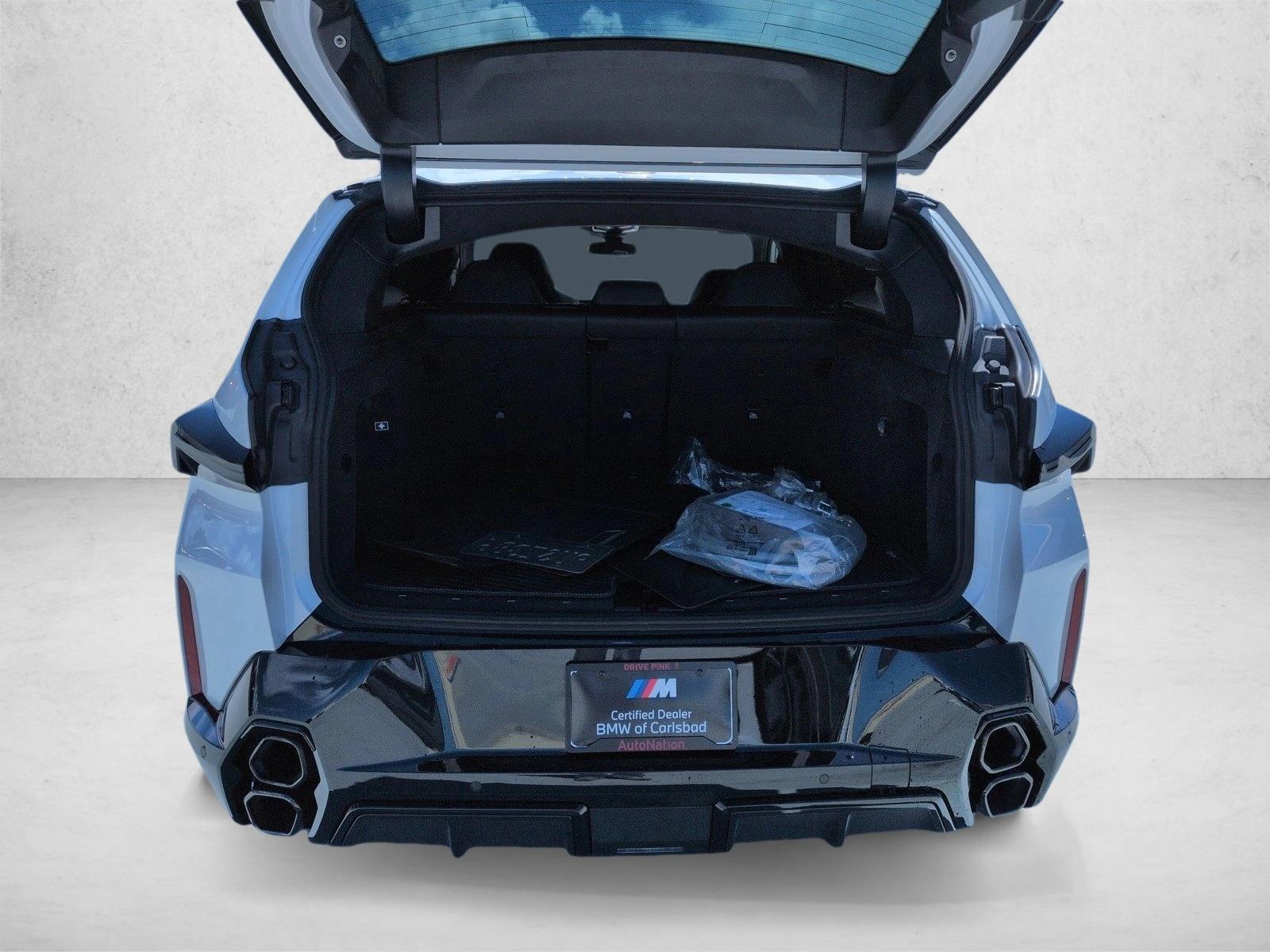 2025 BMW XM Base - Photo 6