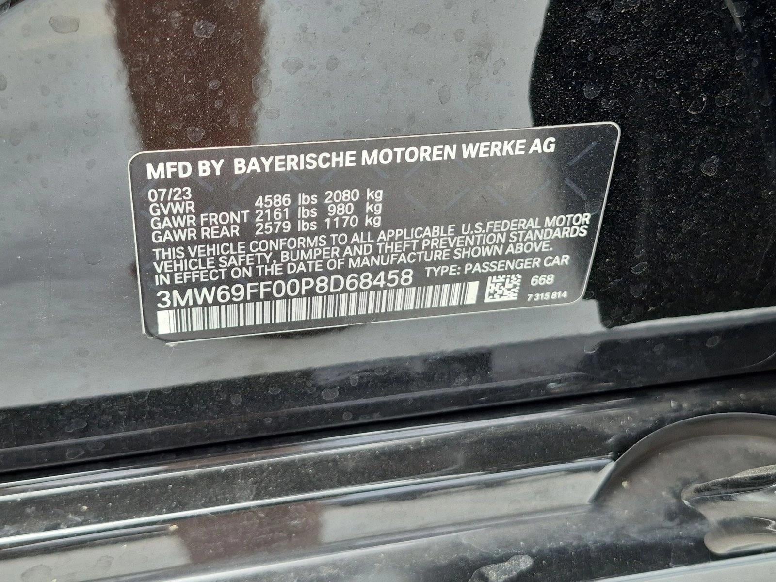 2023 BMW 3 Series 330i - Photo 15