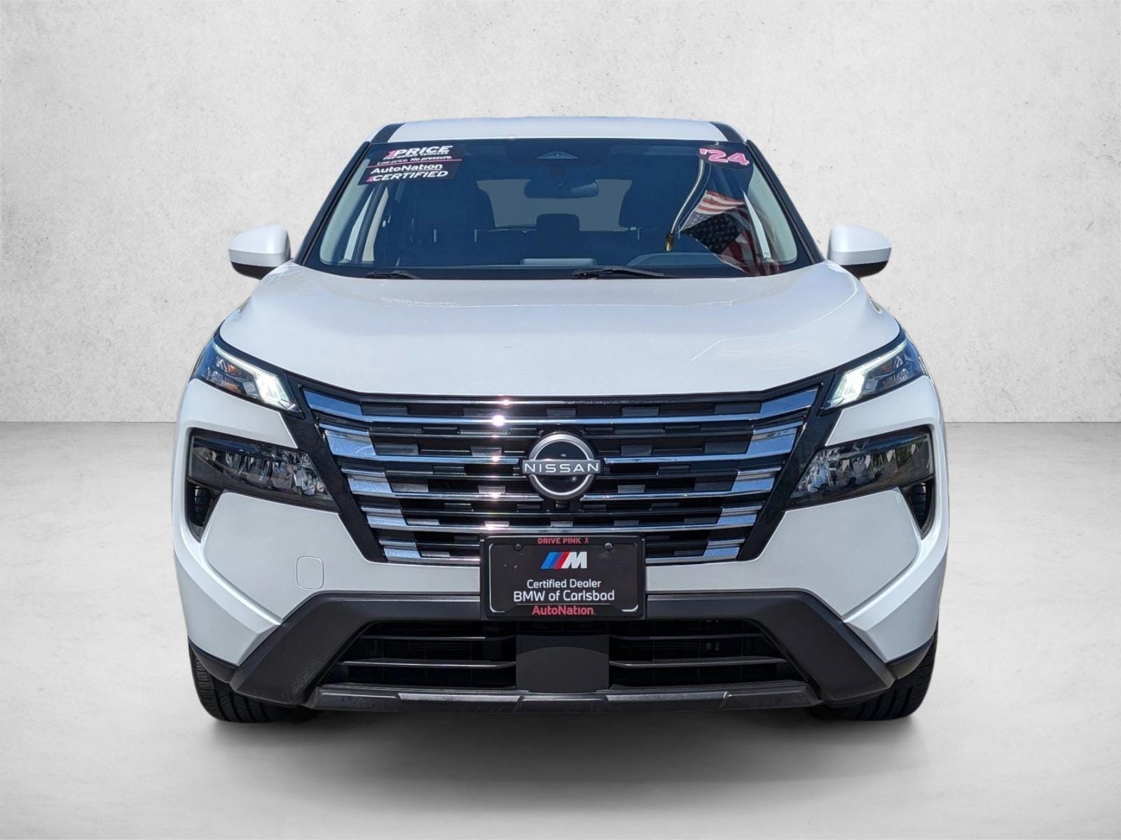 2024 Nissan Rogue SV photo 2