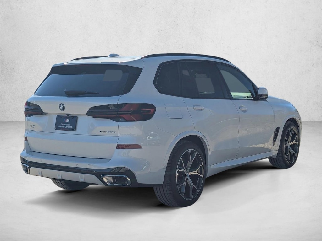 New 2026 BMW X5 PHEV xDrive50e SUV