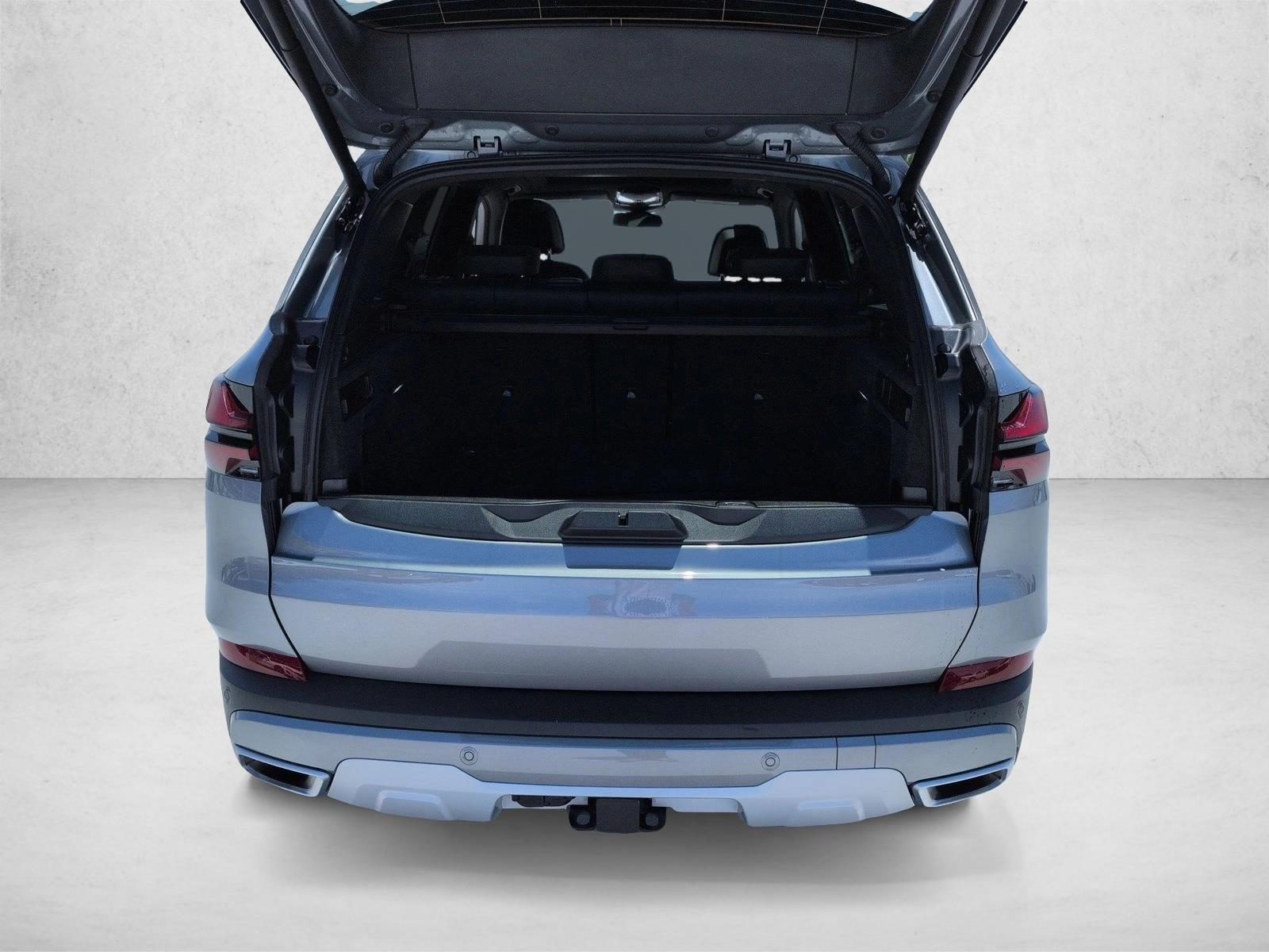 2026 BMW X5 sDrive40i photo 5