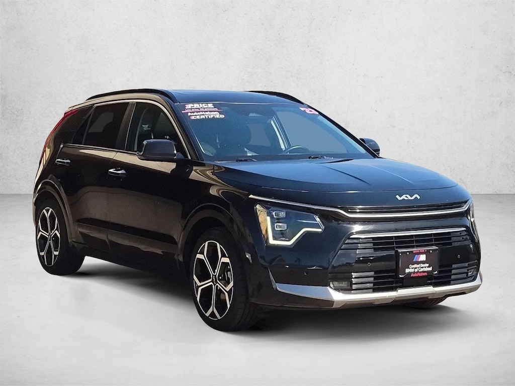 Used 2023 Kia Niro SX SUV