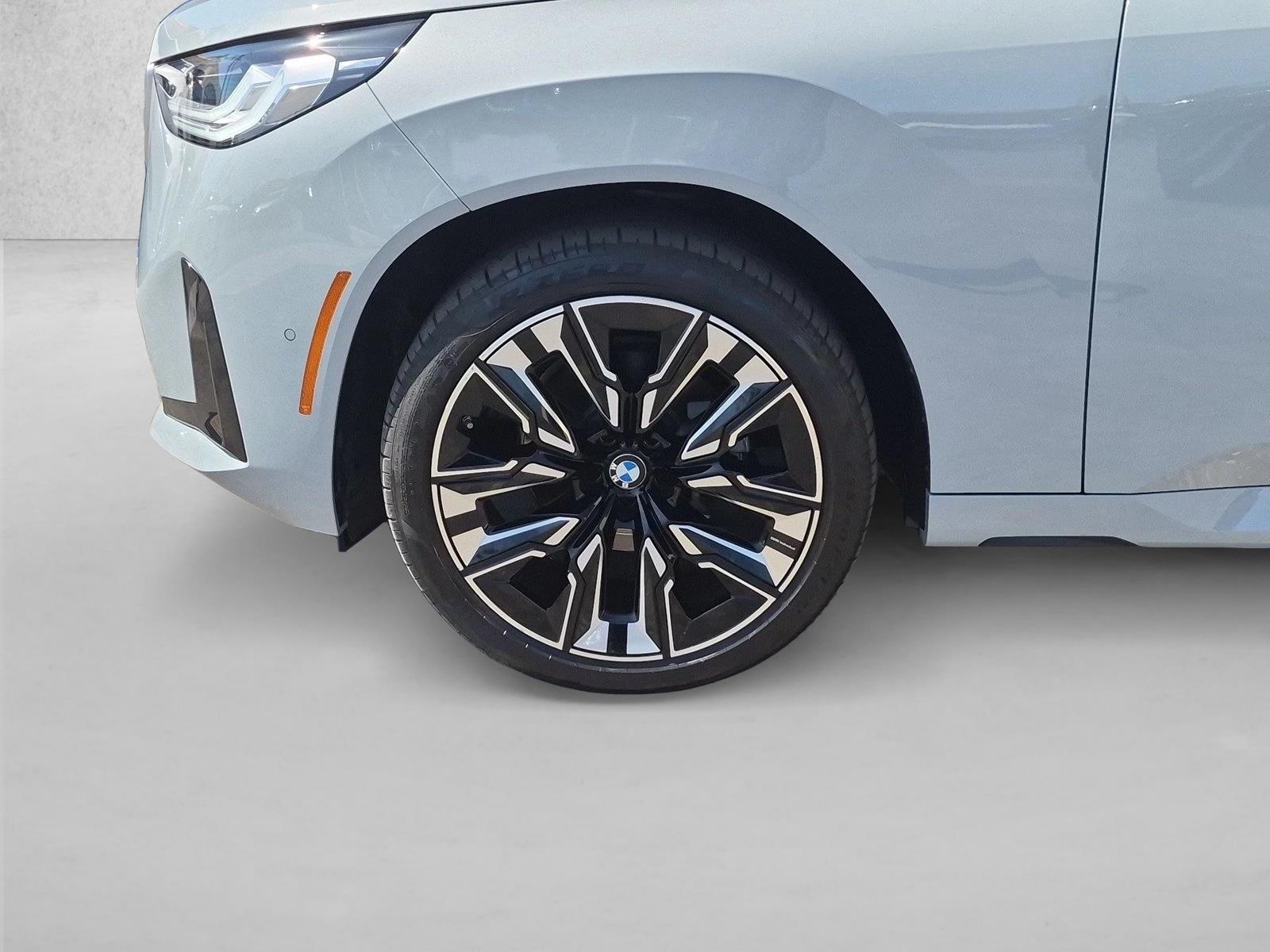 2026 BMW X3 30 - Photo 23