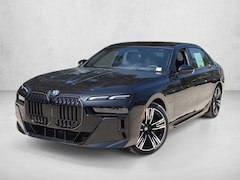 2026 BMW 750e xDrive Sedan