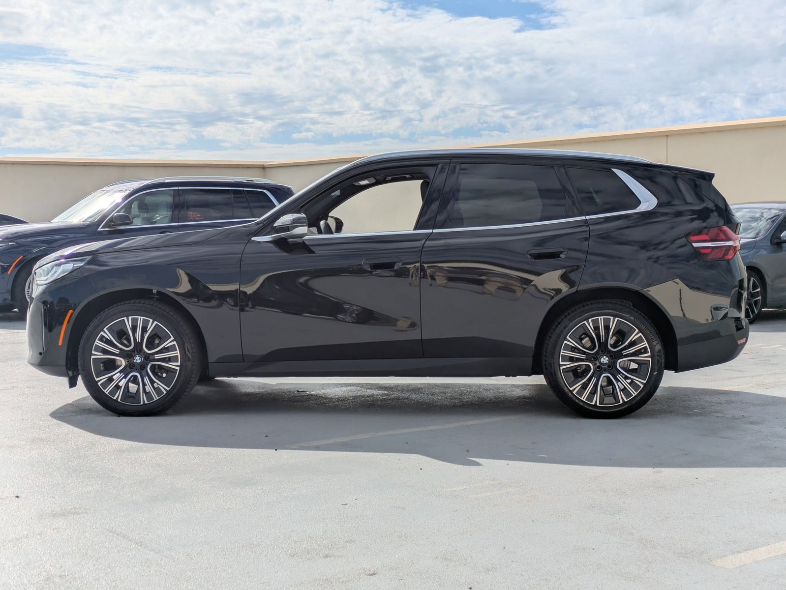 2025 Bmw X3 30x Drive photo 2