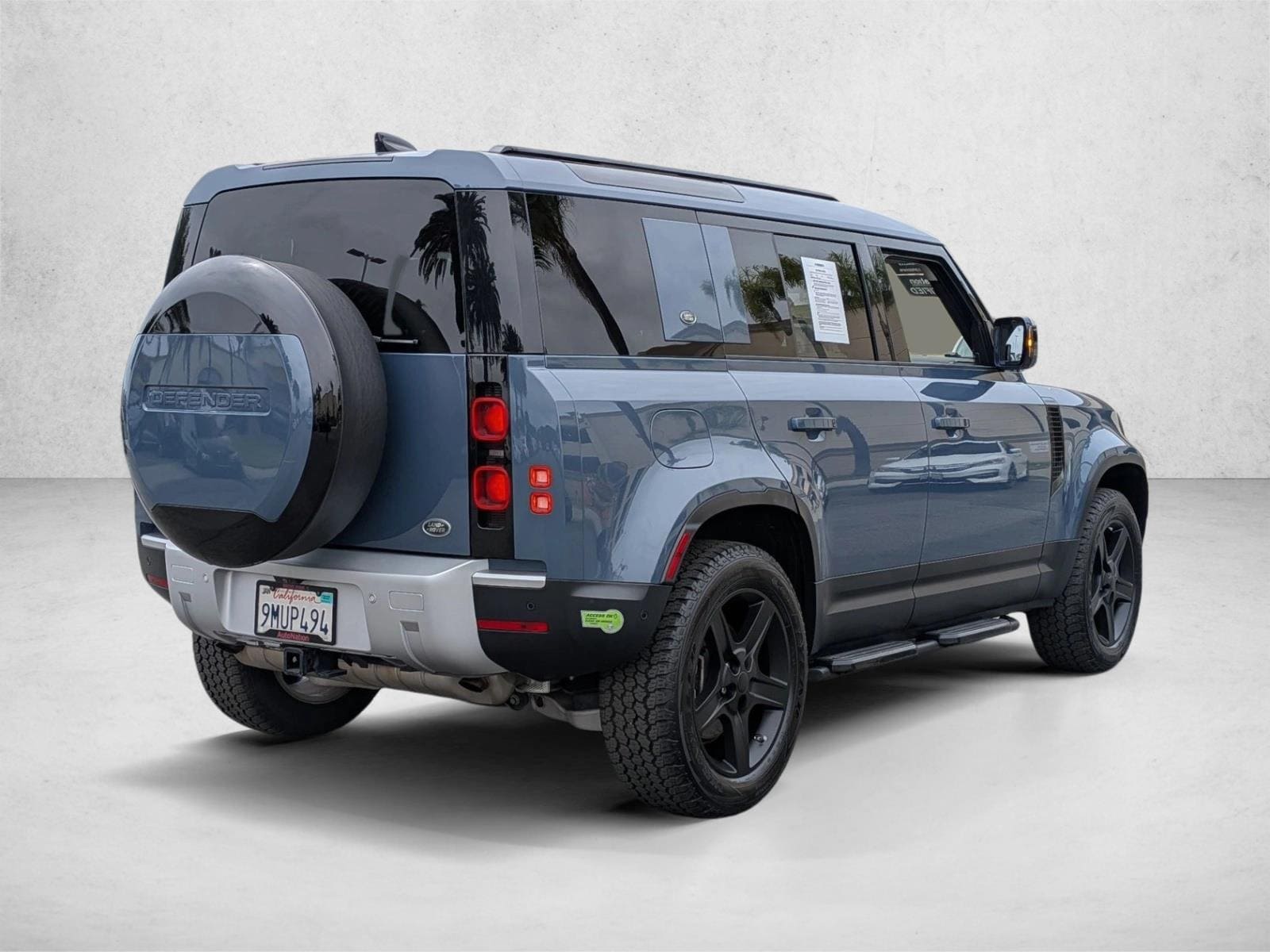 2020 Land Rover Defender 110 photo 4