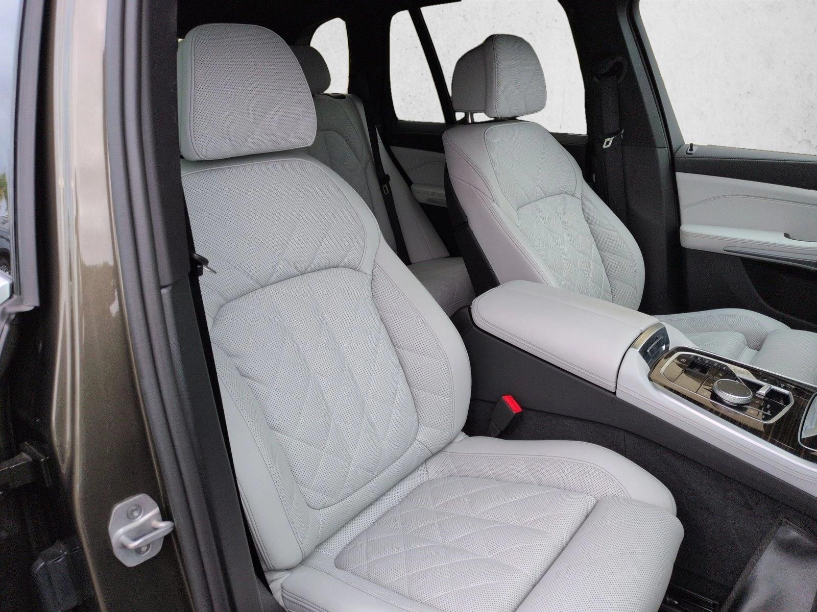 2025 BMW X5 40i - Photo 22