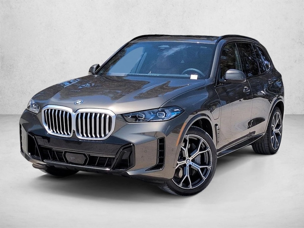 New 2026 BMW X5 PHEV xDrive50e SUV