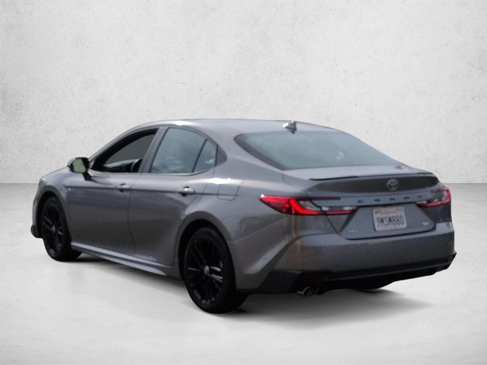 2025 Toyota Camry photo 3