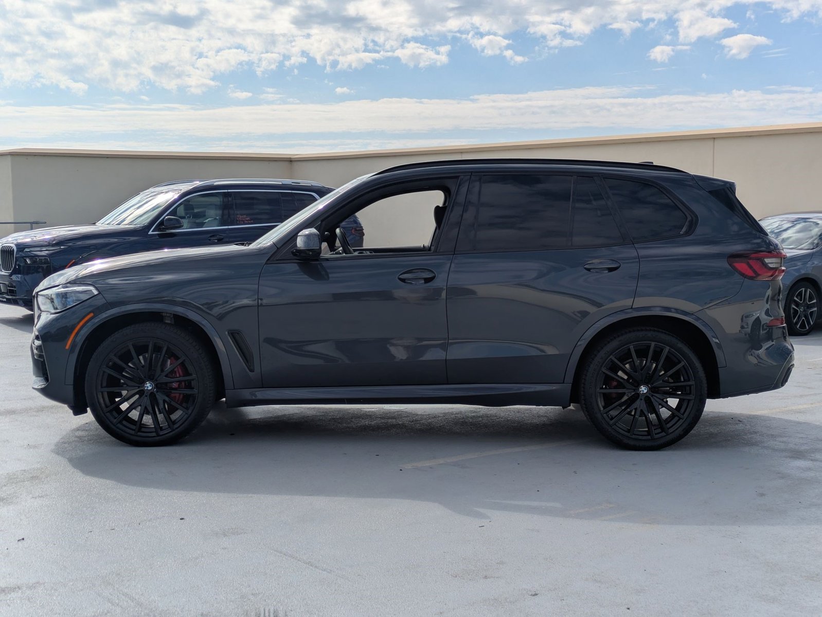 2022 Bmw X5 sDrive40i photo 2