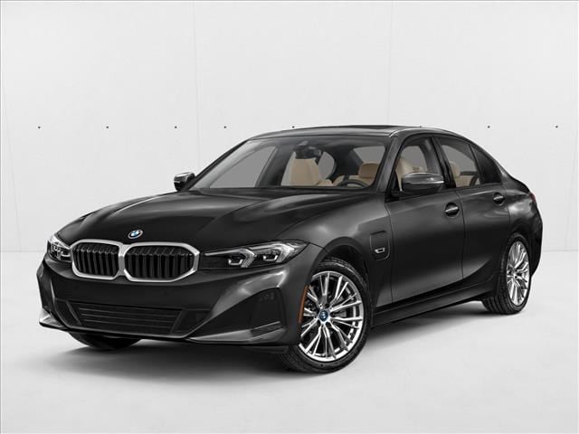 2023 BMW 3 Series 330e Sedan's photo