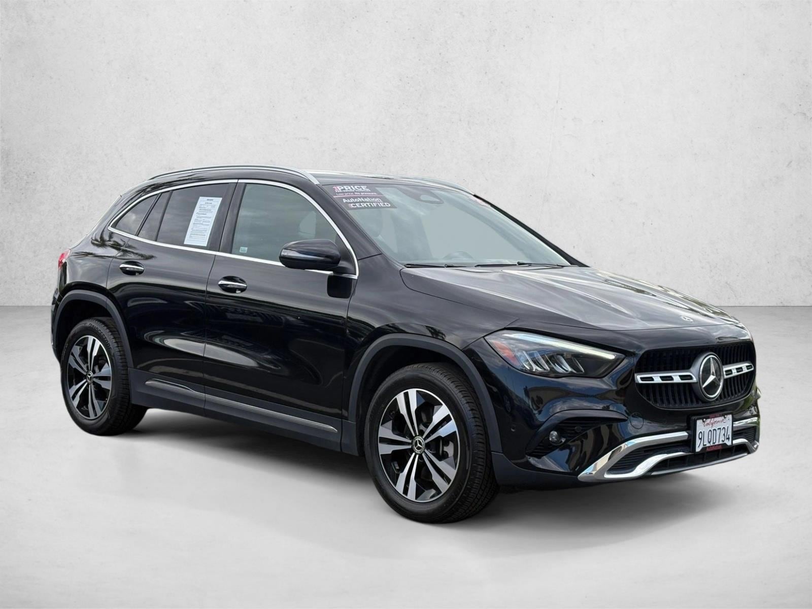 2025 Mercedes-Benz GLA 250 photo 3