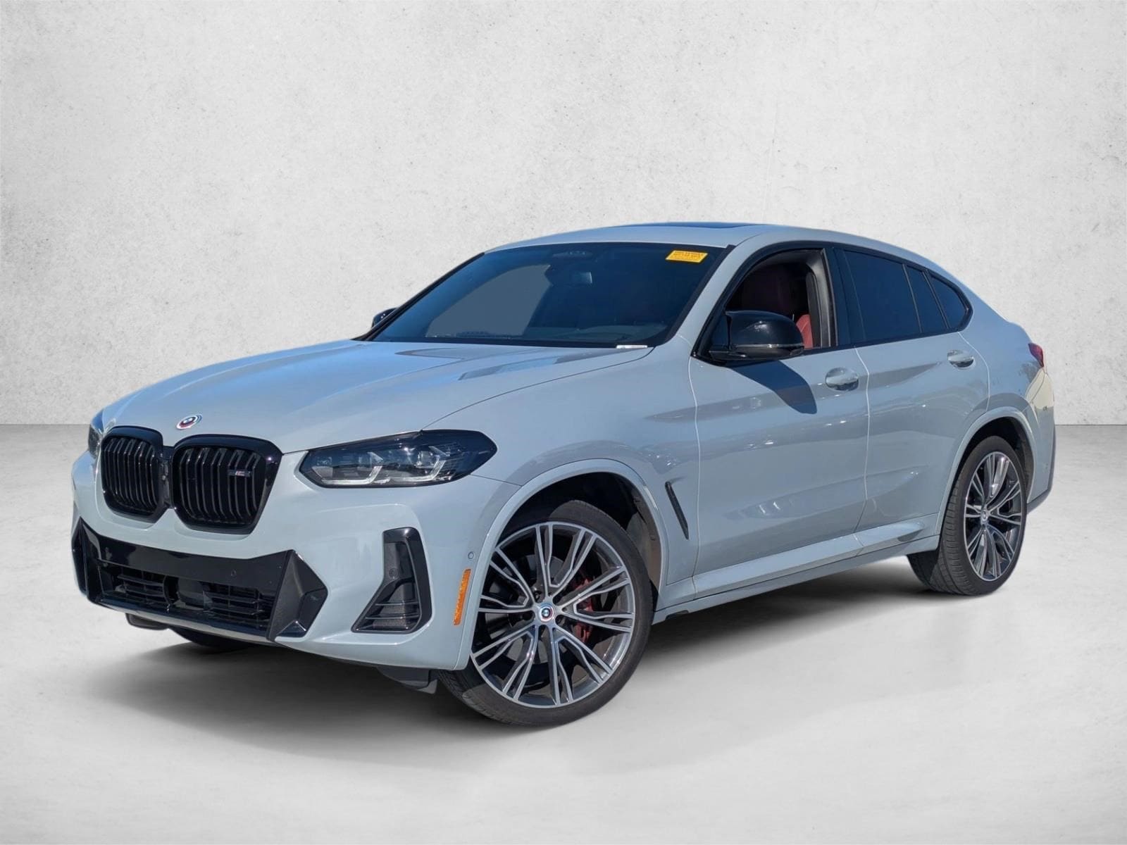 2023 BMW X4 M40i's photo