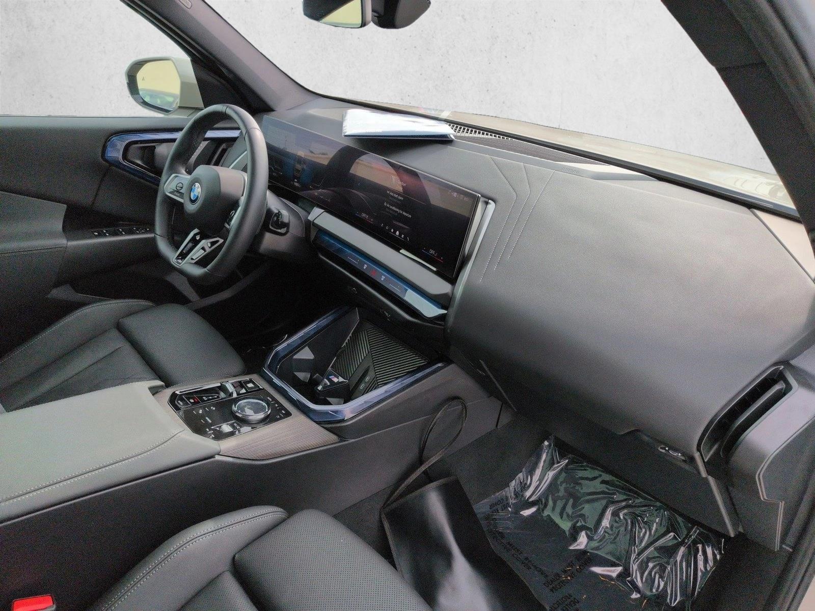 2025 BMW X3 30 - Photo 22