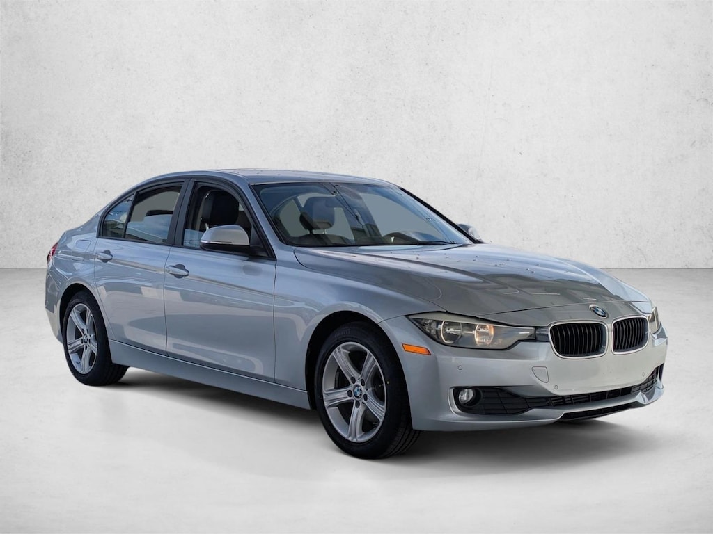 Used 2015 BMW 320i Sedan