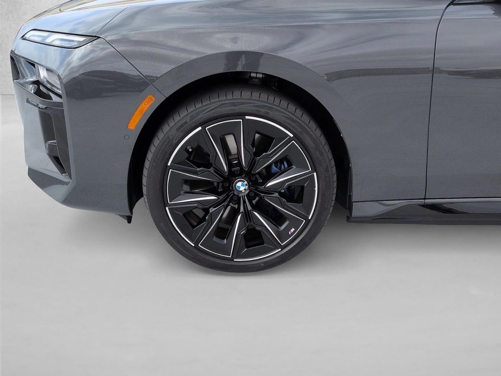 2023 BMW i7 Base - Photo 26