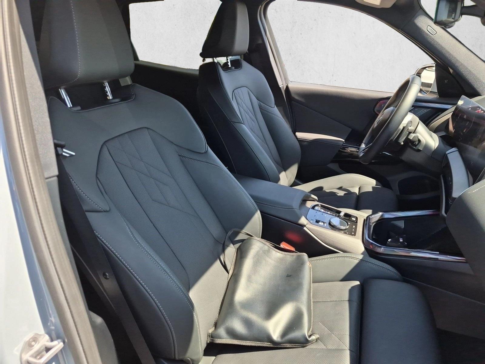2026 BMW X3 30 - Photo 20