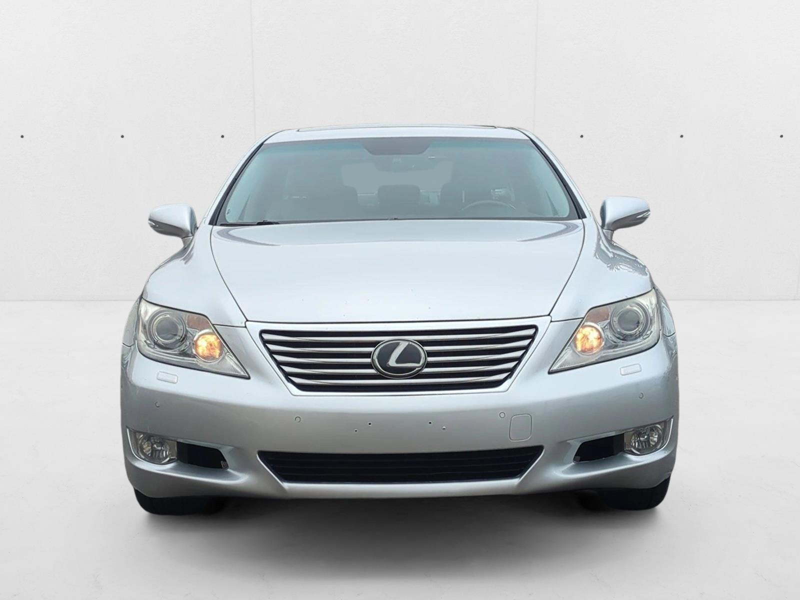 2011 Lexus LS 460 L photo 2