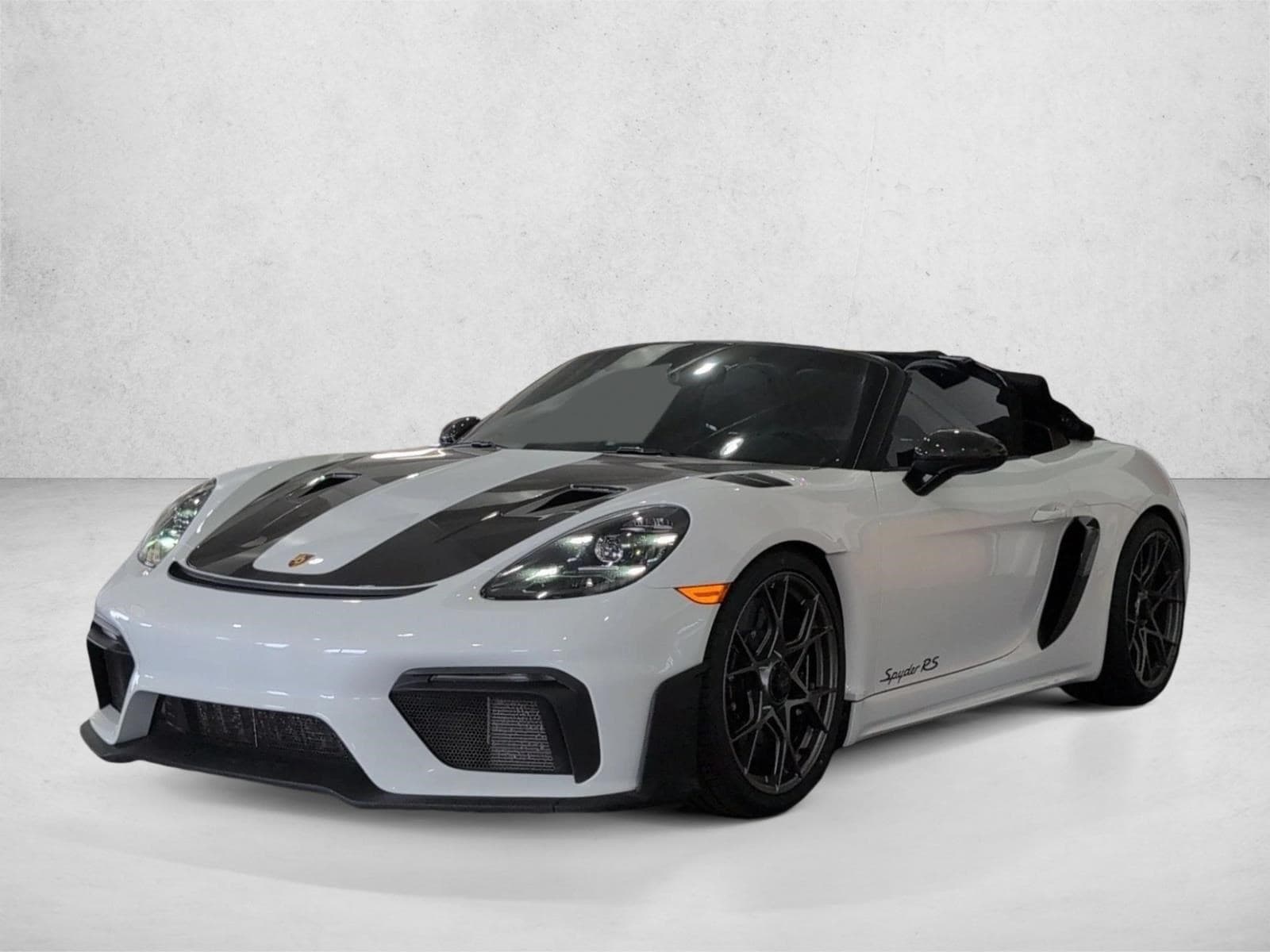 2025 Porsche 718 Spyder RS's photo