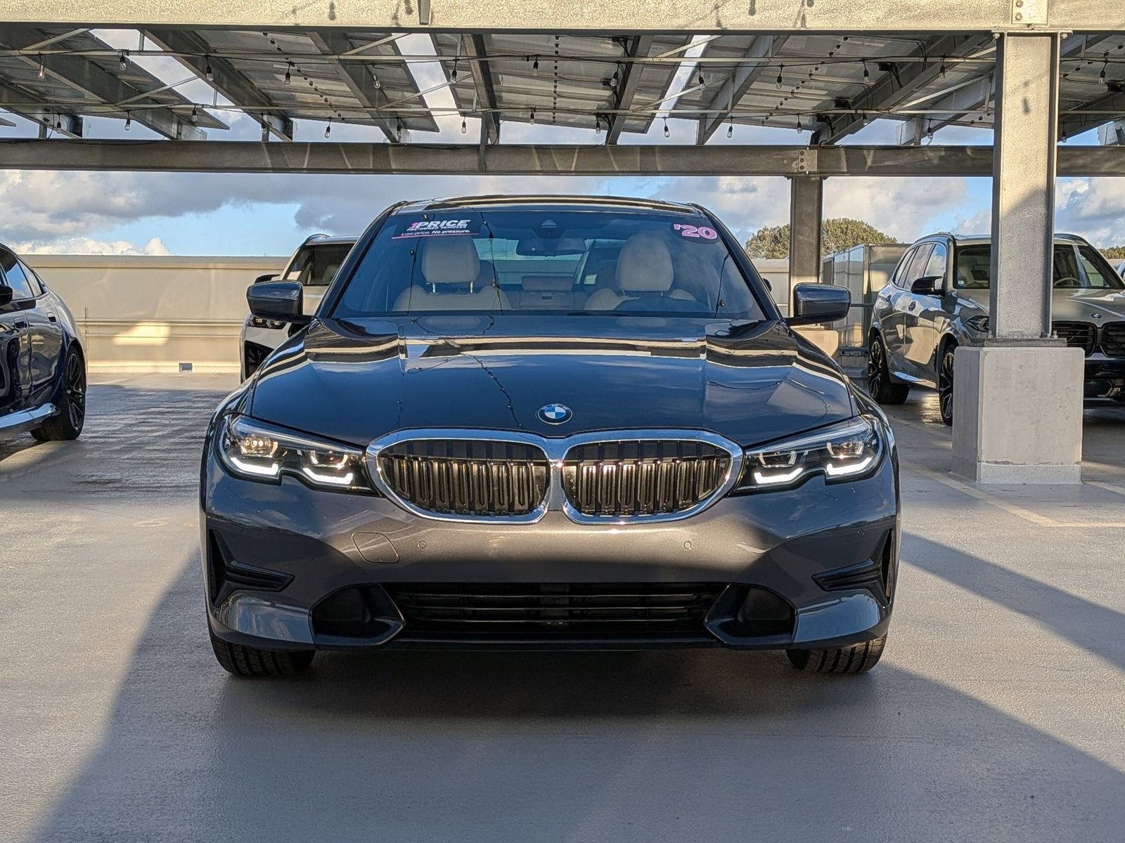 2020 BMW 330i photo 2