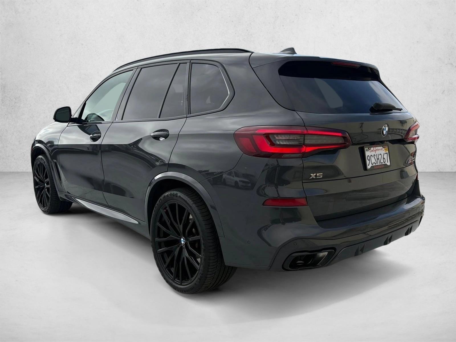 2023 Bmw X5 M50i photo 3