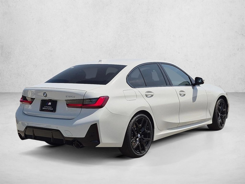 New 2026 BMW 330i Sedan