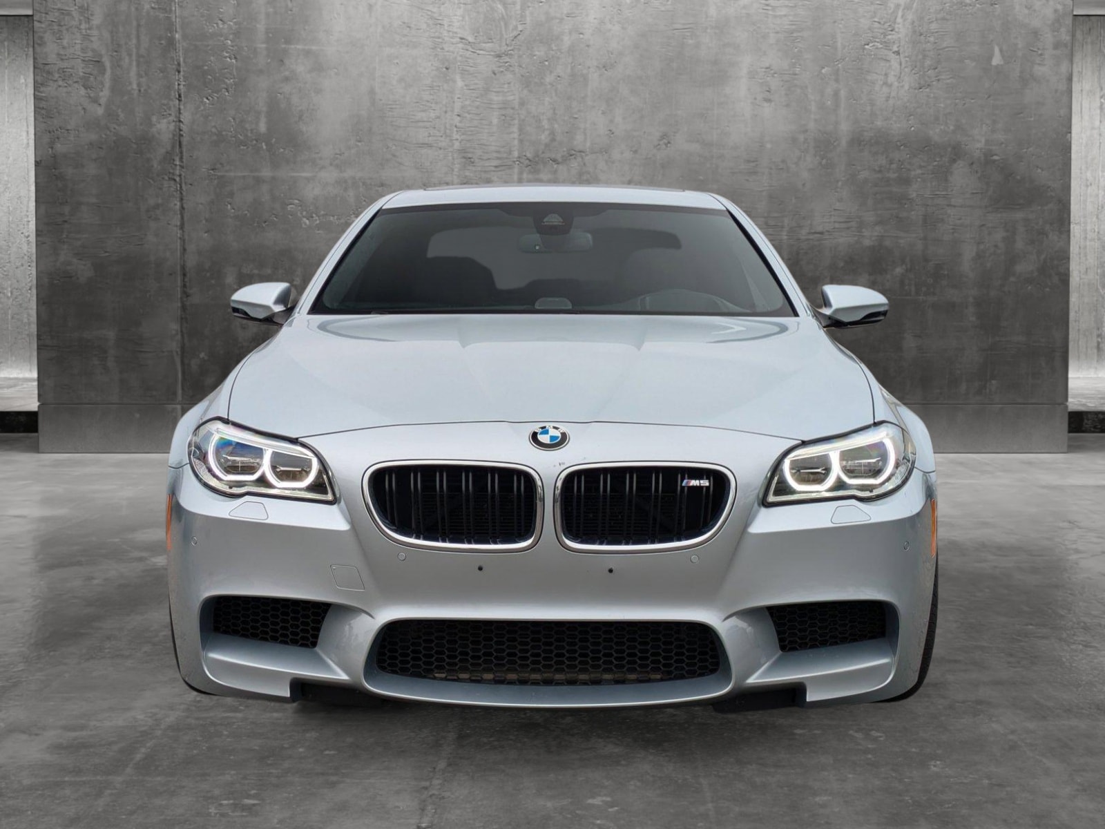 Used 2015 BMW M5 Sedan Base with VIN WBSFV9C52FD594480 for sale in Carlsbad, CA