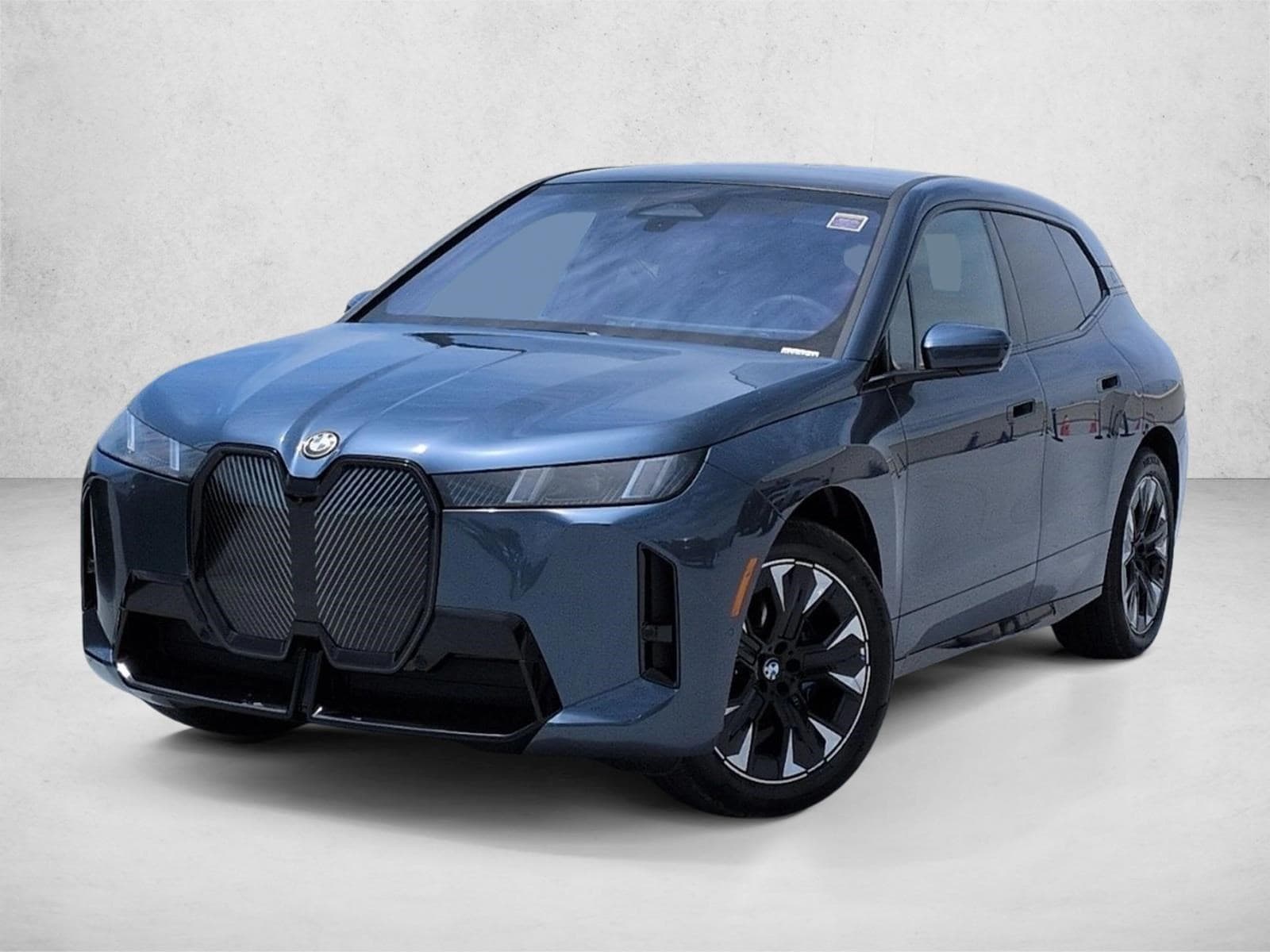 2026 BMW iX xDrive45's photo
