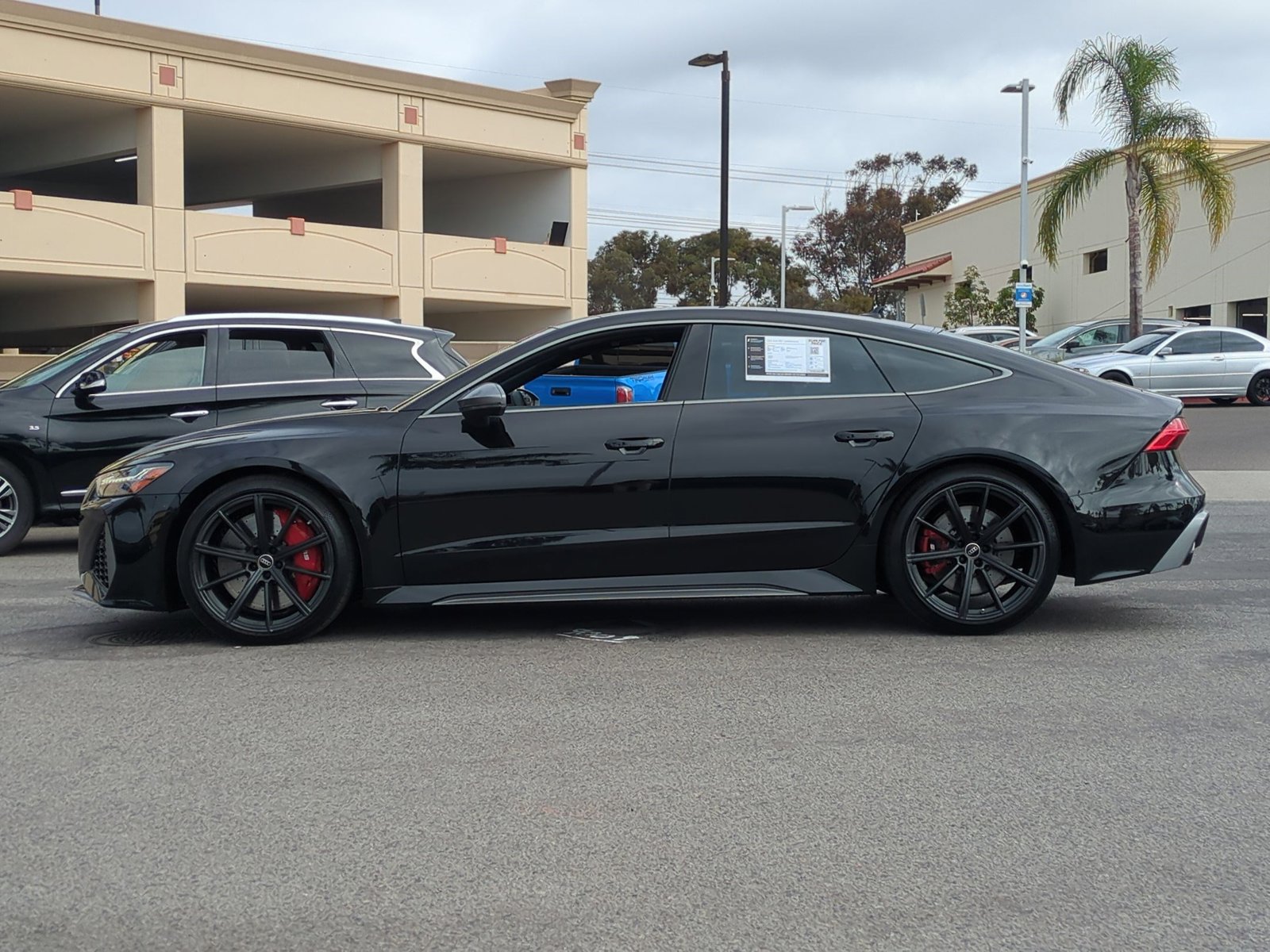 2024 Audi RS 7 Performance photo 2