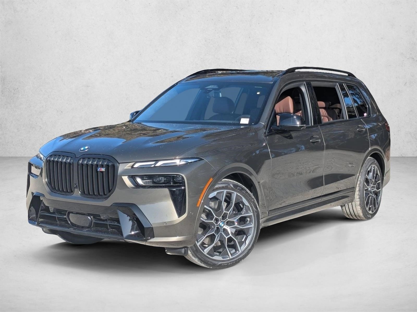 2026 BMW X7 M60i's photo