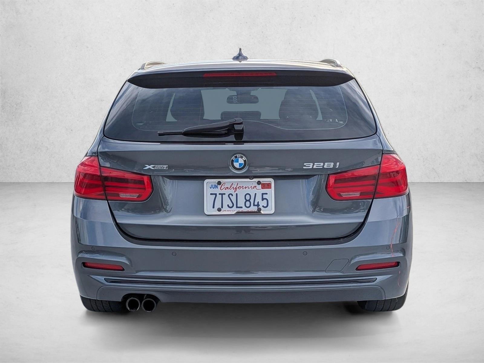 2016 BMW 328i xDrive photo 6