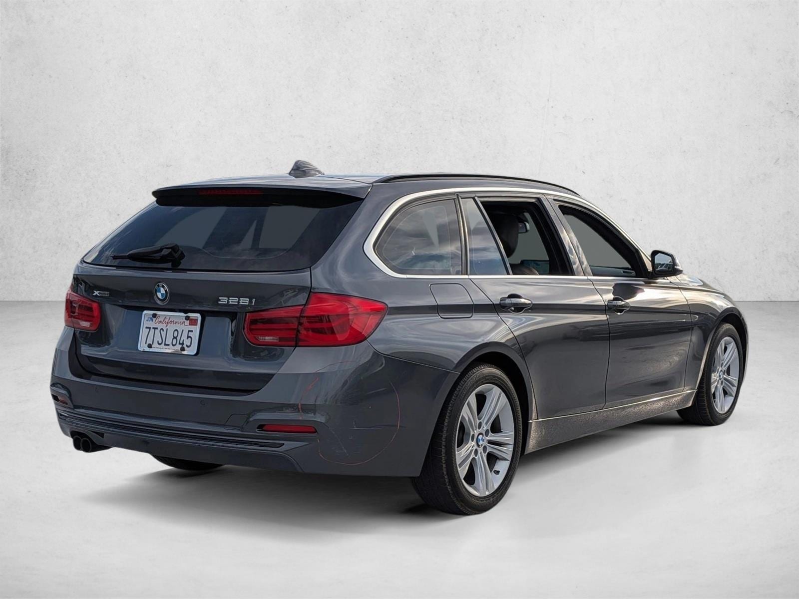 2016 BMW 328i xDrive photo 5