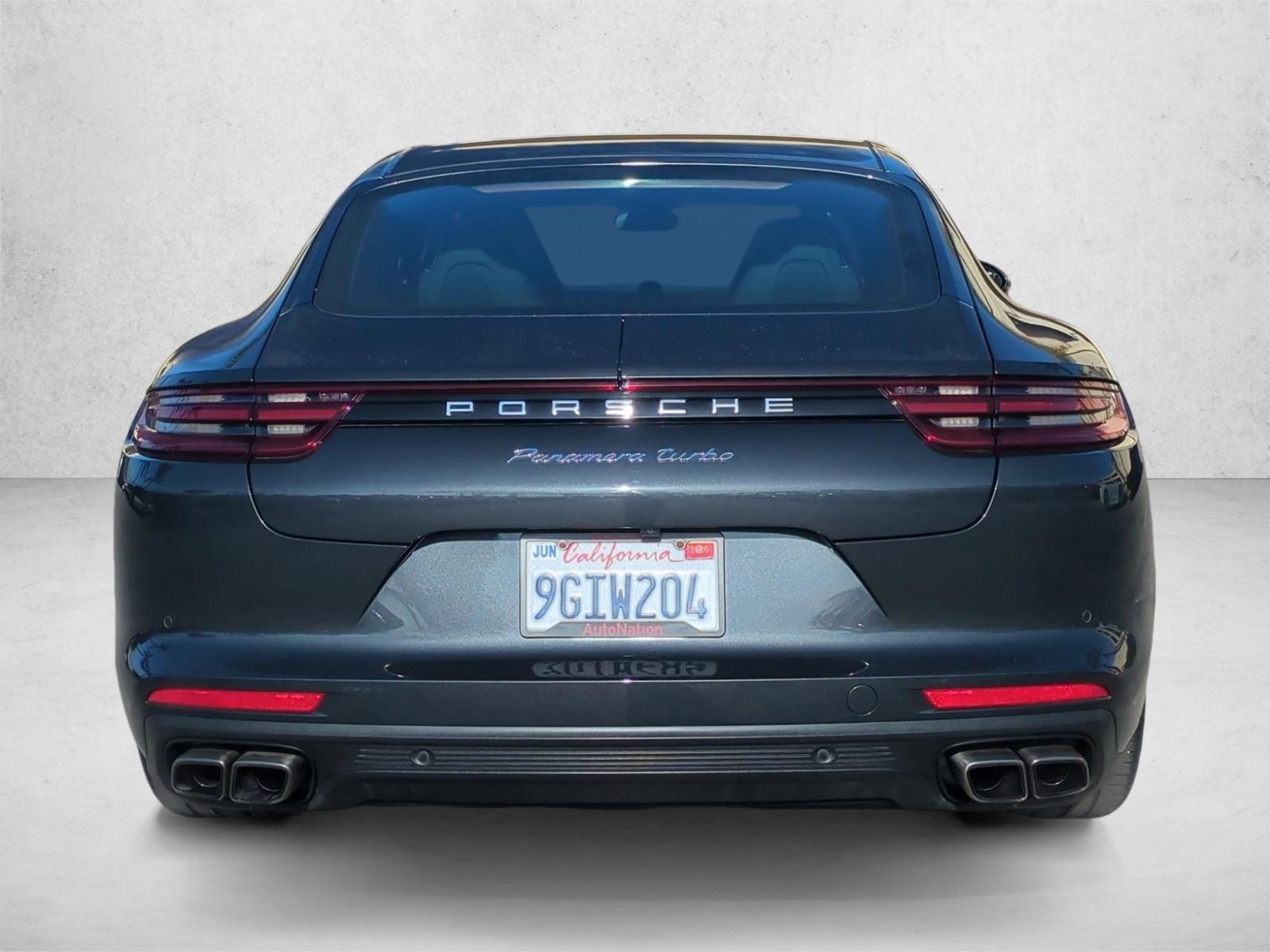 2017 Porsche Panamera Turbo photo 4
