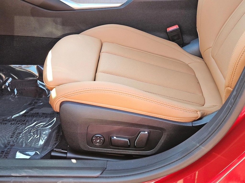 New 2026 BMW 330i NA Sedan