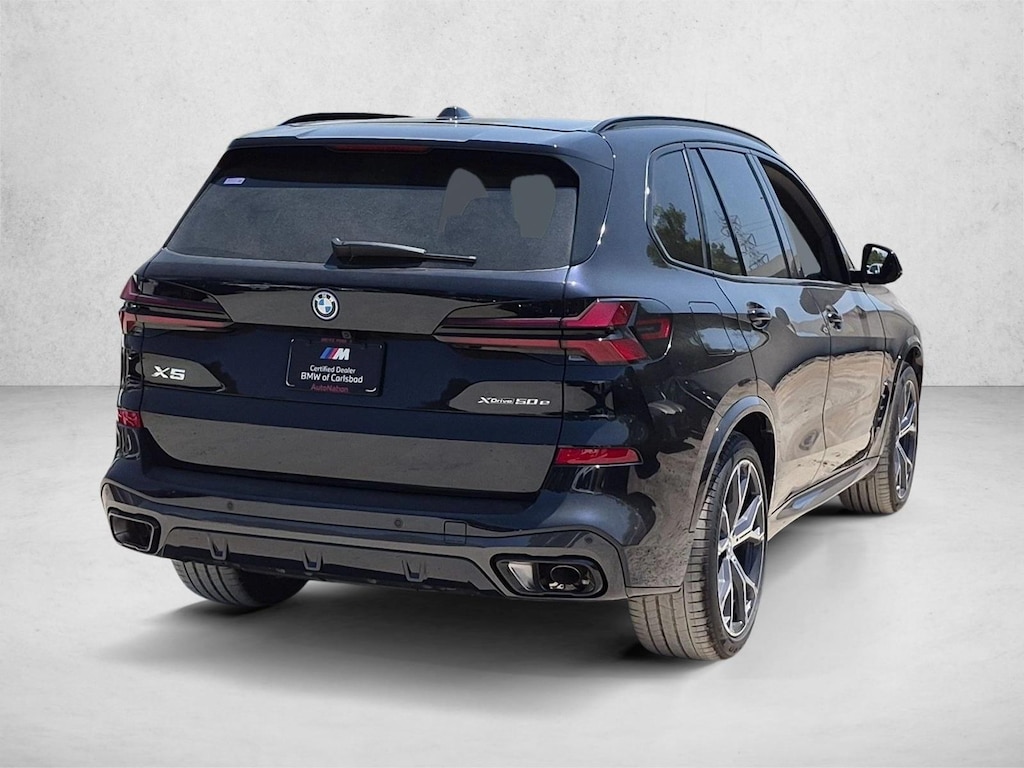 New 2026 BMW X5 PHEV xDrive50e SUV