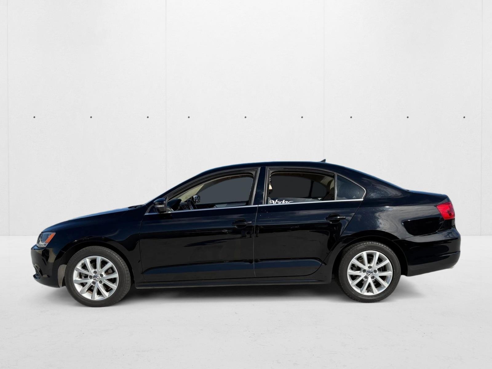 2014 Volkswagen Jetta 1.8T SE photo 2