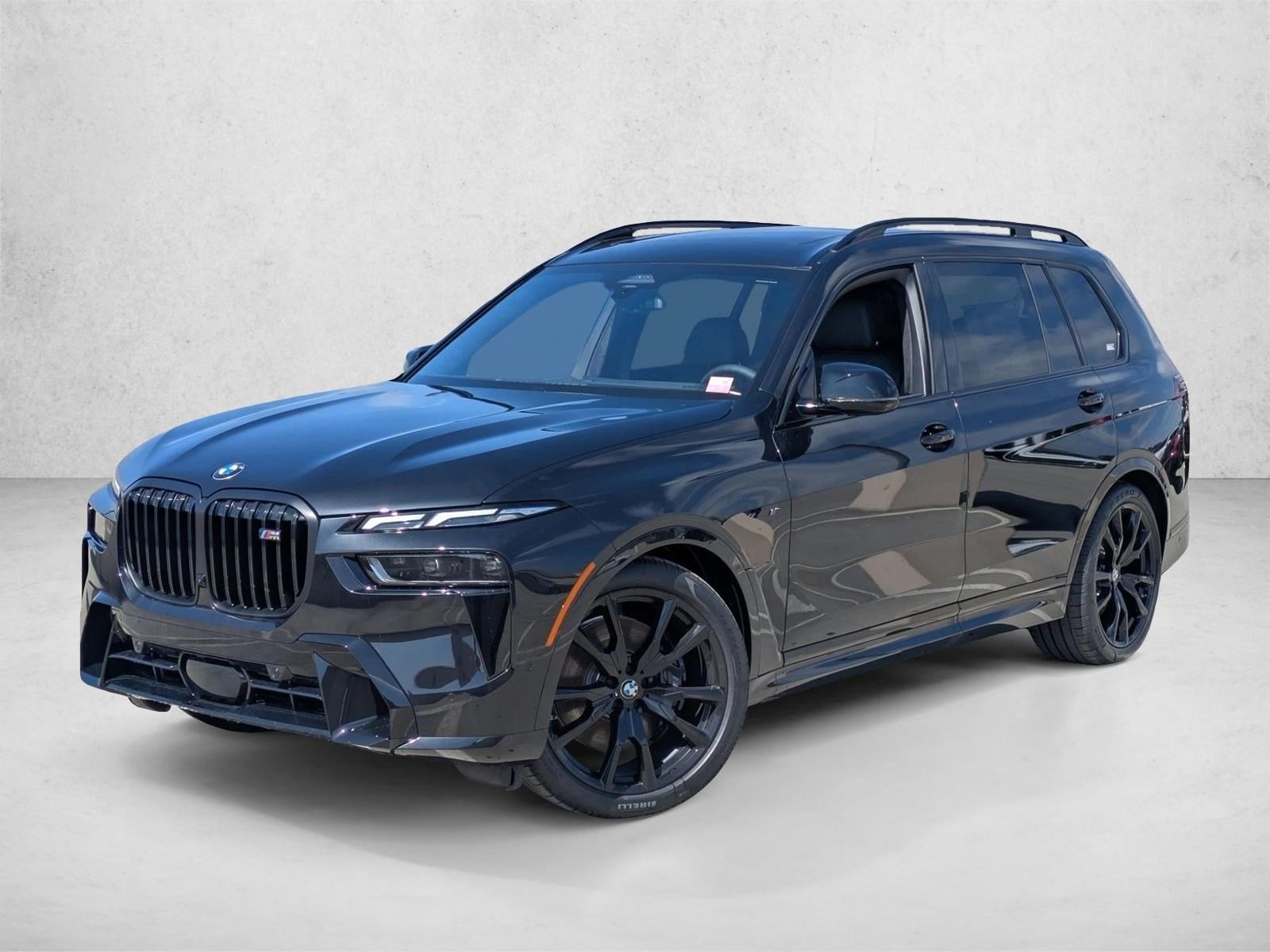 2026 BMW X7 M60i's photo