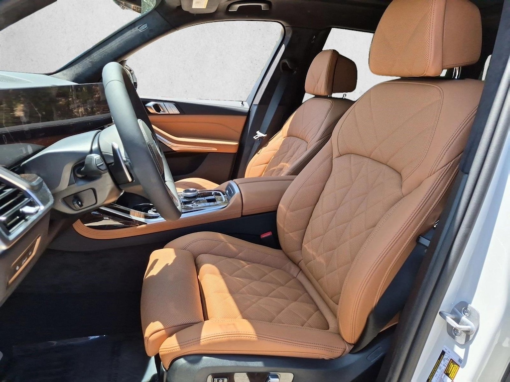 New 2027 BMW X7 xDrive40i SUV