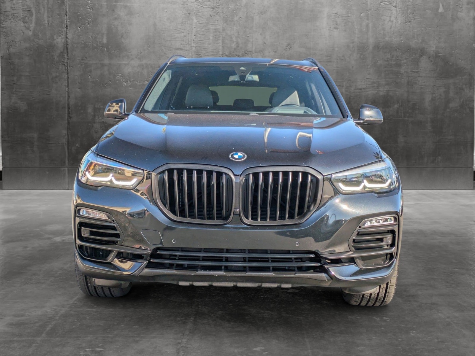 Used 2019 BMW X5 50i with VIN 5UXJU2C55KLN64528 for sale in Carlsbad, CA